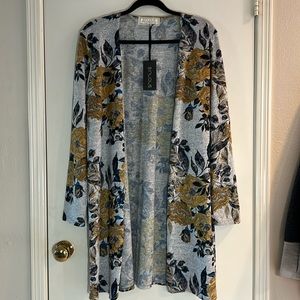 Sinuous Women’s Open Front Cardigan. NWT